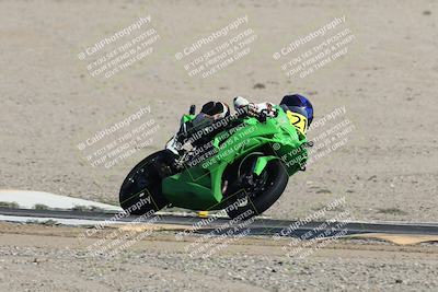 media/Oct-05-2025-CVMA (Sun) [[beeef4f201]]/Race 15-Amateur Formula Middleweight/